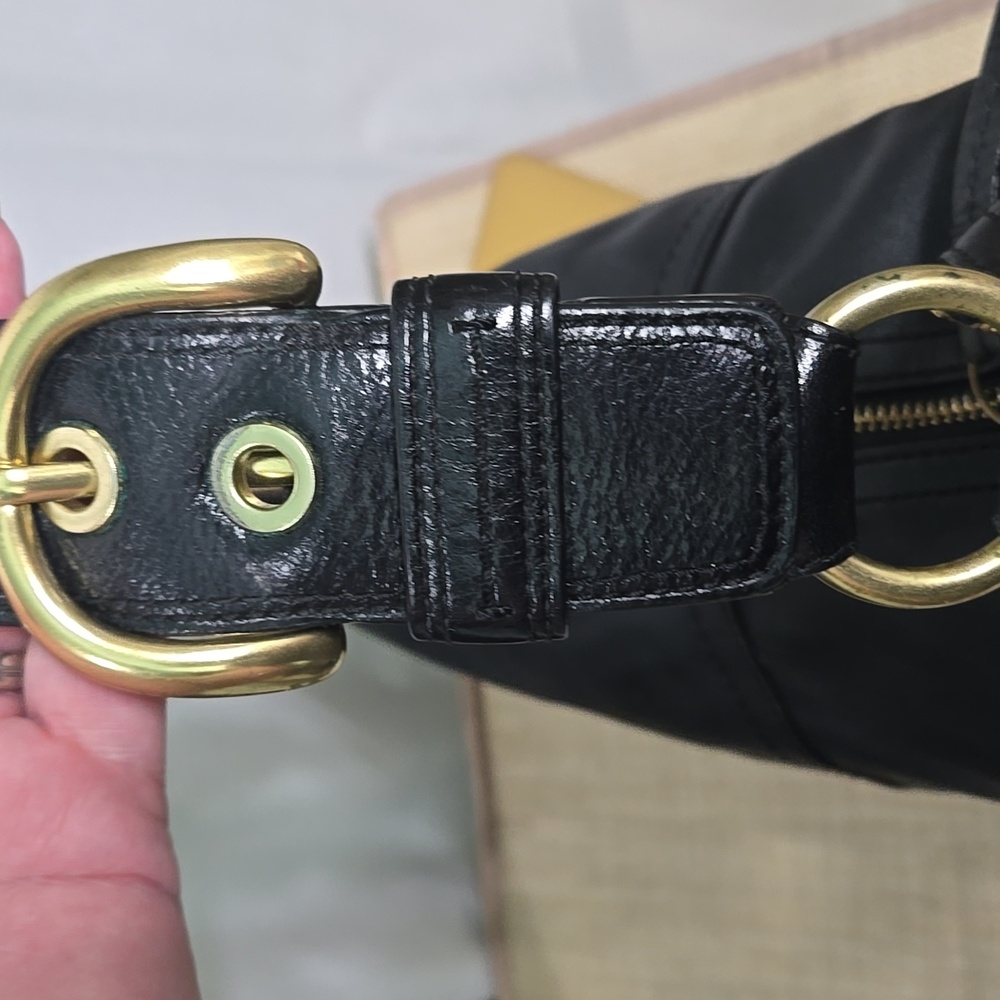 SALE* Coach Soho Black Leather Hobo Bag 11828 EUC - Picture 4 of 16